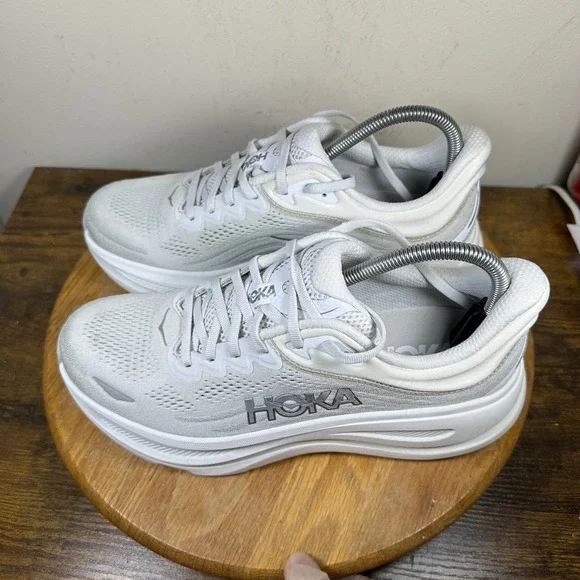 Hoka One One Bondi 9 Silver White Running Shoes 1127952-SDSTS Womens 10B - Picture 2 of 8